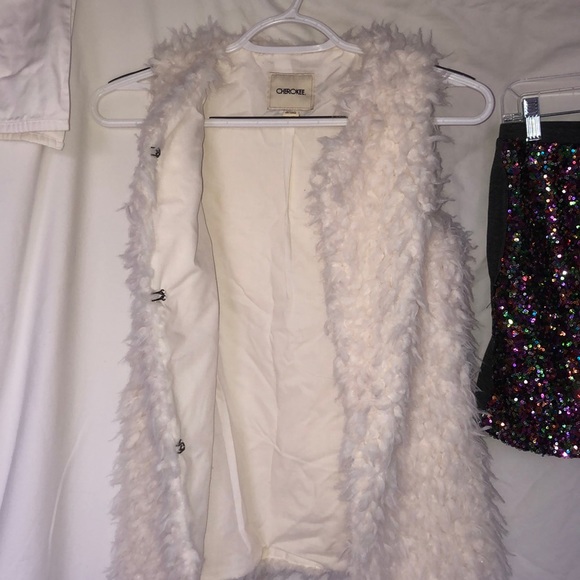 FURY VEST AND SEQUIN SKIRT (girls) - Picture 4 of 8